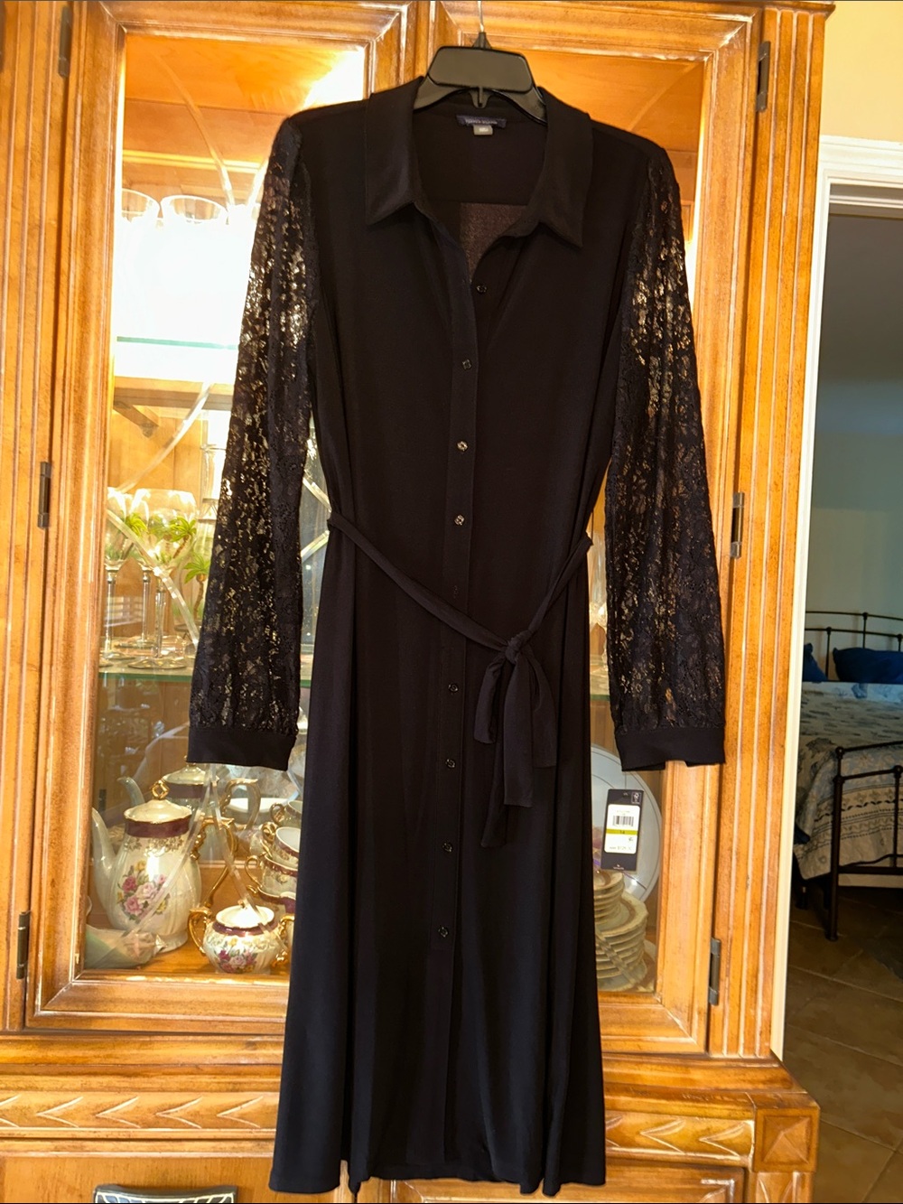 NWT Tommy Hilfiger Black Lace-Sleeve Button-Front Midi Dress
